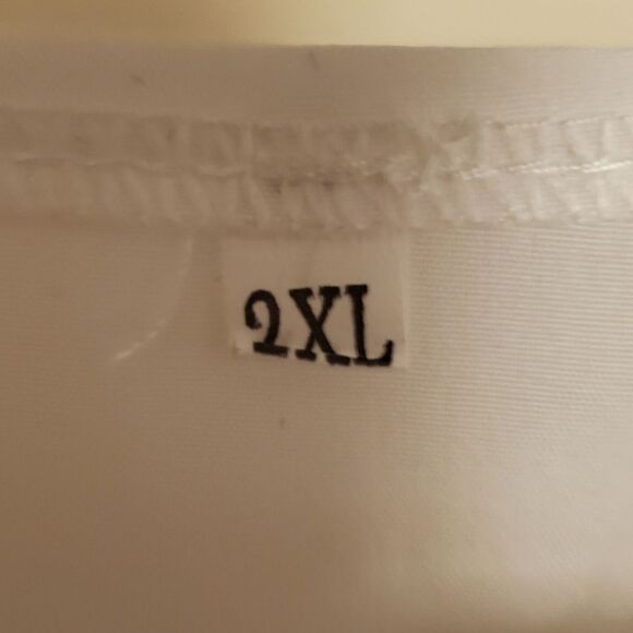 Pretty white lattice and sheer short sleeves blouse xl. New without tags. - Picture 3 of 5